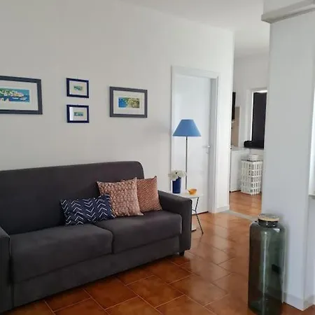 Tra Sole, Mare E Natura オートラント